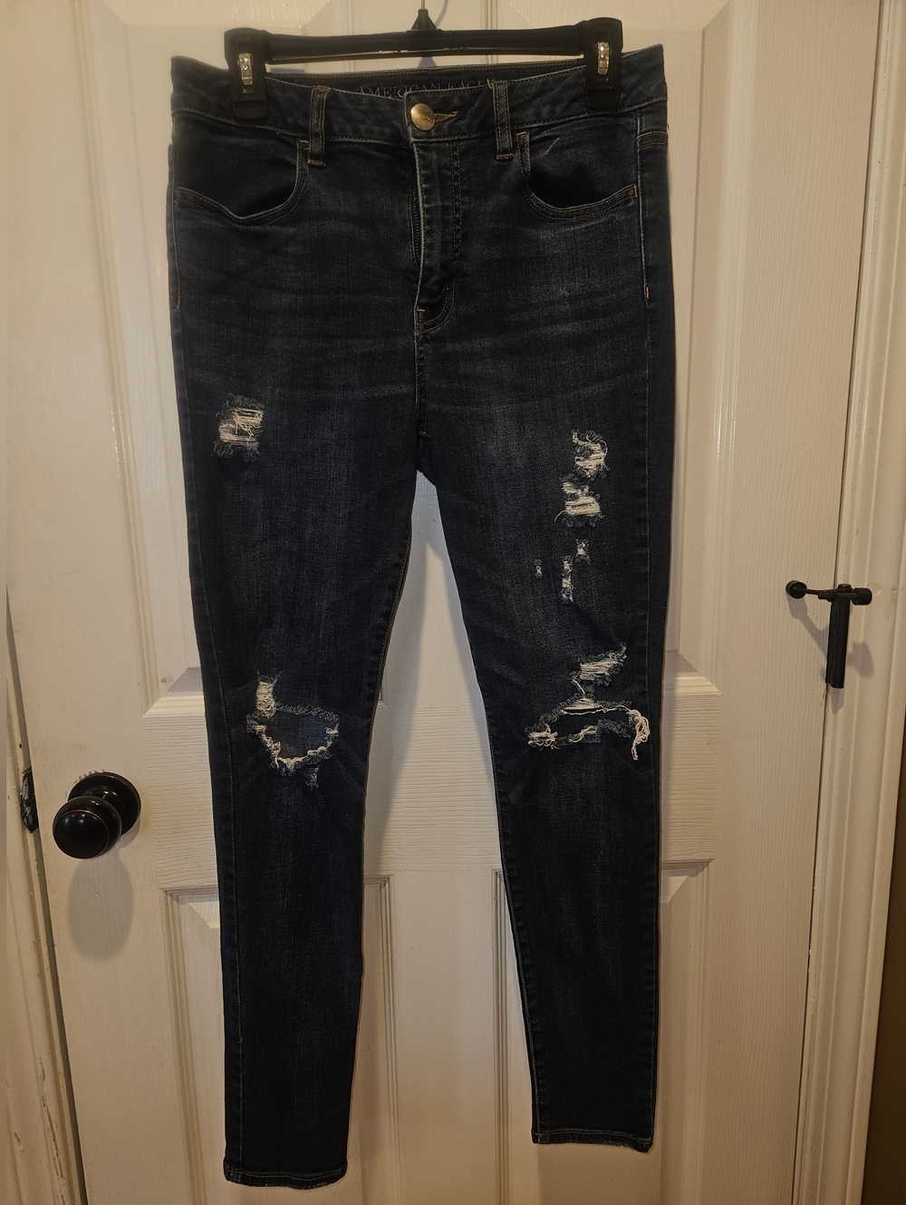 American Eagle Outfitters Dark Blue Distressed Skinny Jeans